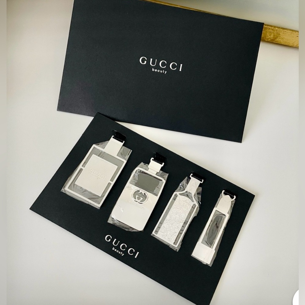 Gucci Silver-Toned Metal Bag and Charm Set GWP NWB